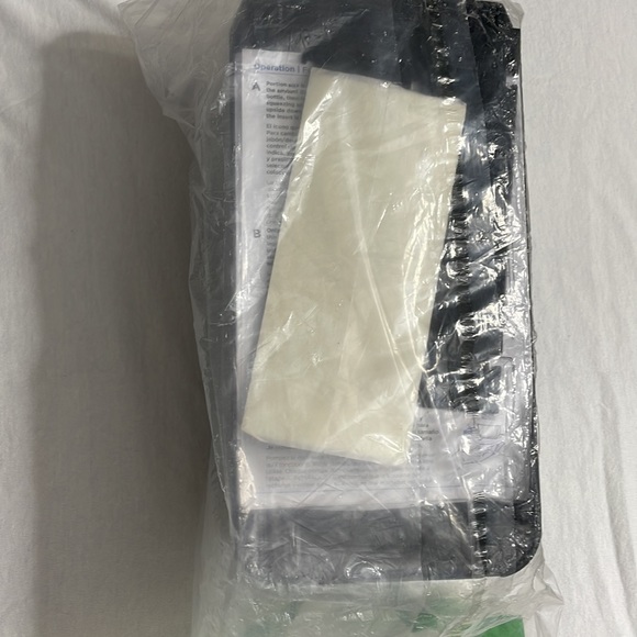 NEW Georgia-Pacific Blue Ultra Soap and Sanitizer Dispenser, Manual Dispenser - Picture 3 of 6